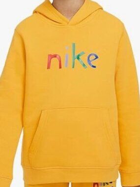 Sporty Streetwear Colorcore Nike Boys' NSW Core Pullover Hoodie w/Graphic Large